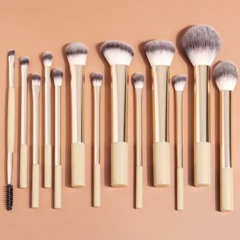 The Ultimate Makeup Brush Set